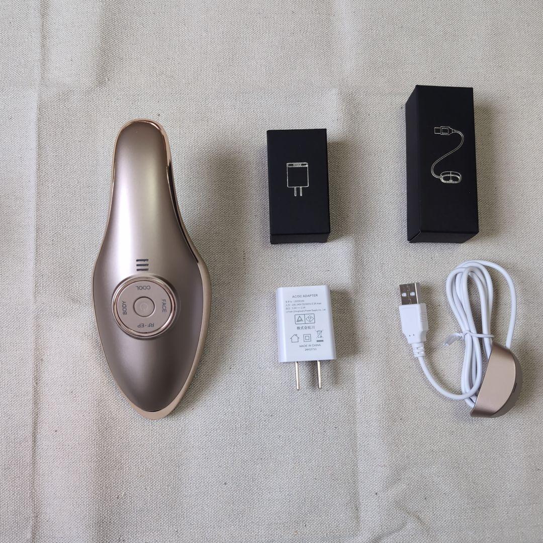 ME ラボン・エクラ　IKKOプロデュース美顔器