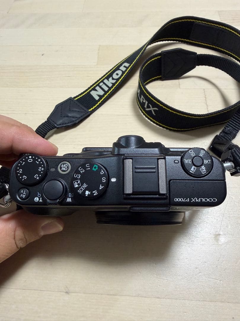 Nikon COOLPIX P7000 ジャンク