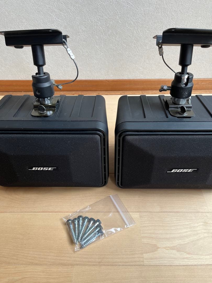 BOSE【MODEL 101MM】1ペアスピーカーブラケット付き