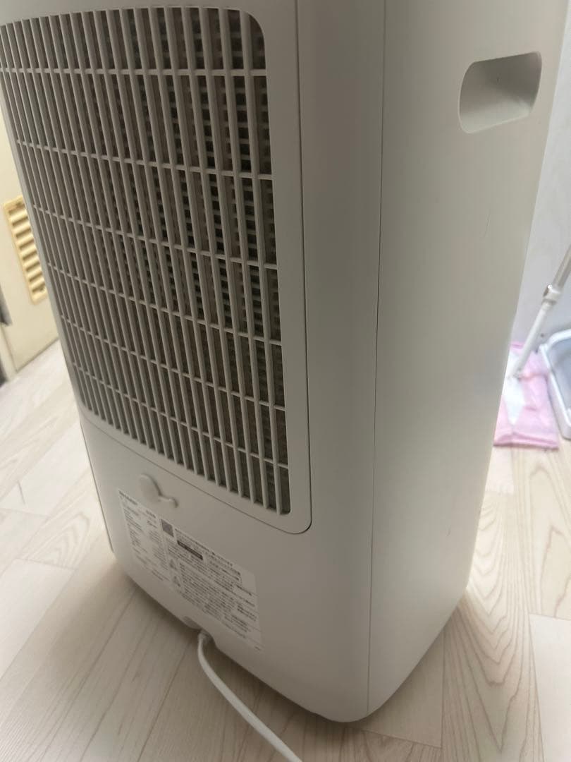 美品　SHARP 除湿機 CV-PH140-W 12畳対応