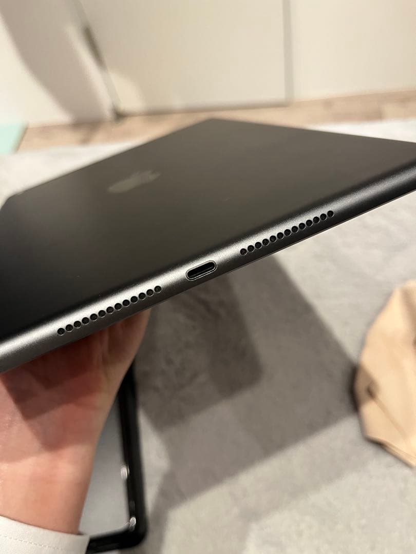 iPad 9世代セルラーモデル スペースグレー