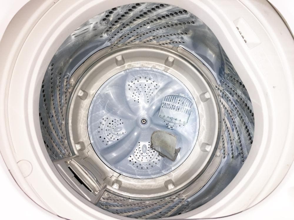 30日迄！送料無料★ハイセンス 5.5㎏ 洗濯機【HW-G55A-W】I893