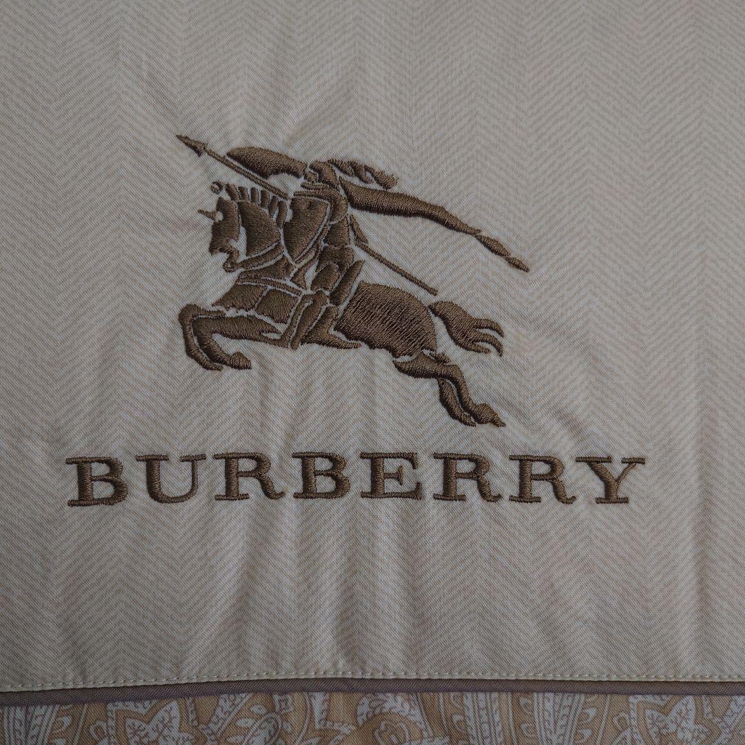 BURBERRY ペイズリー柄羽毛掛け布団 150×200cm