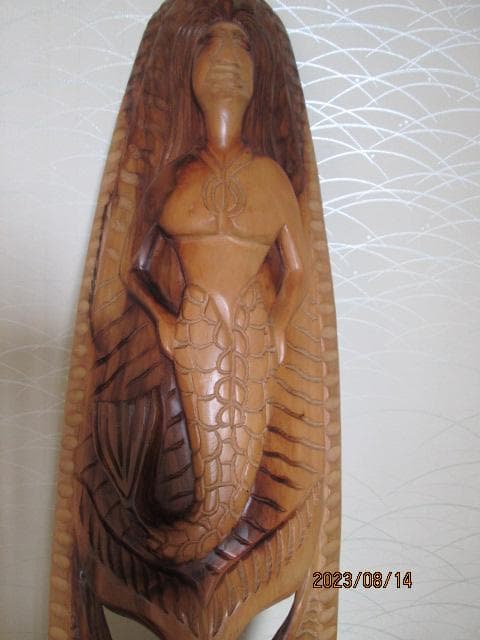 フィジー製1986年現地で購入した木彫のインテリア品、人魚姫が彫られた珍品貴重品