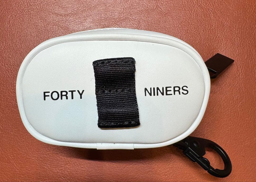 TFW49 シンセティックレザー ボールケース　(ホワイト)