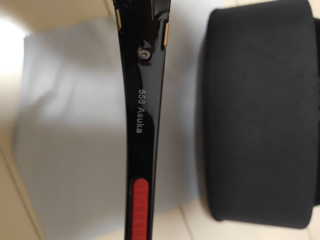 Asuka 550 サングラス 黒/赤