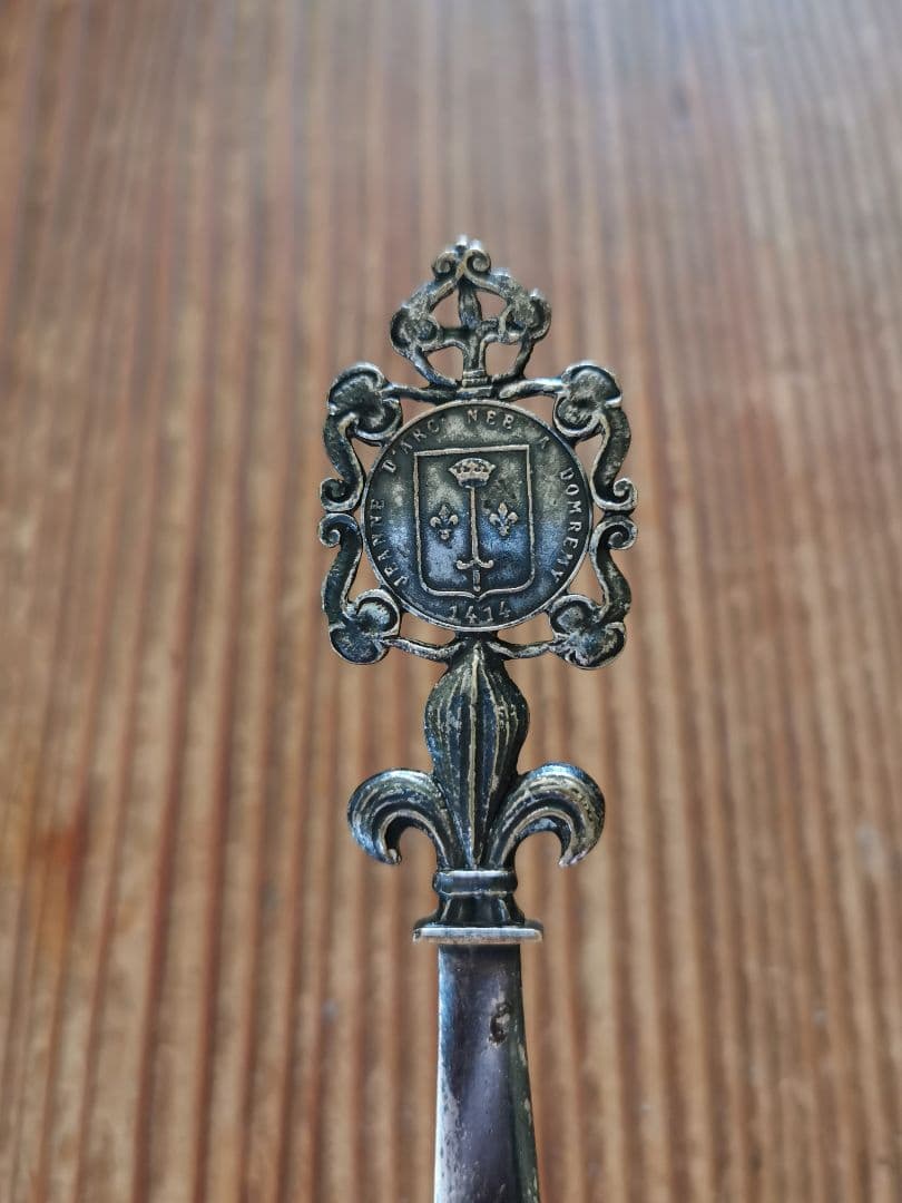 アンティーク フランス ジャンヌダルク ペーパーナイフ 騎士の百合紋 聖女の紋章