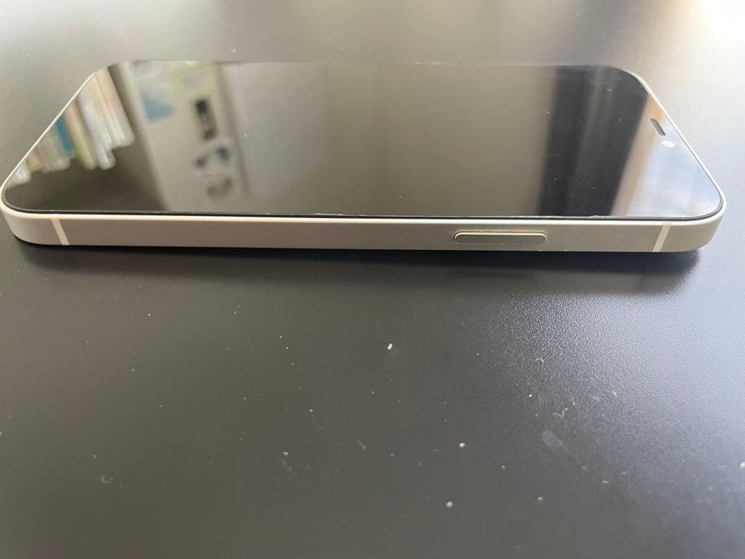 【美品】iPhone12 ホワイト 64GB