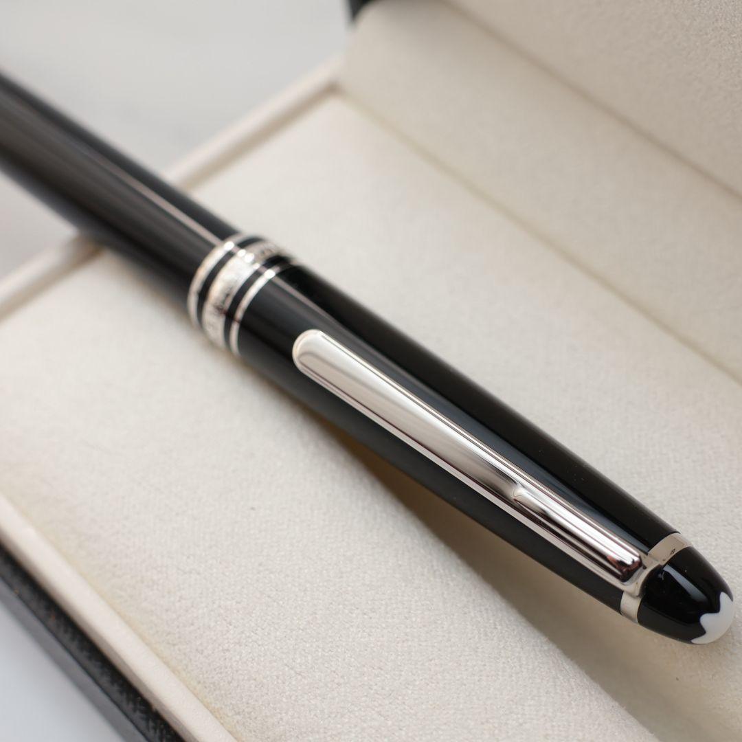 未使用 モンブラン MONT BLANC ボールペン 黒 専用ケース付き