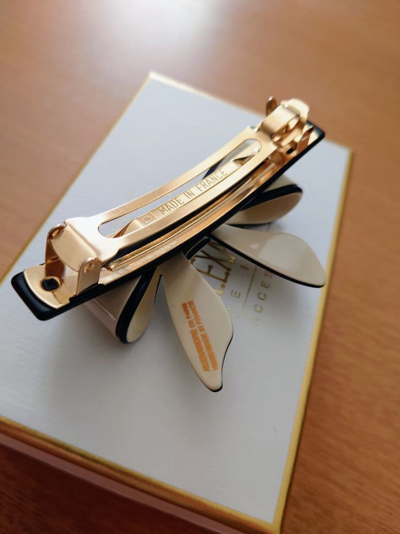 美品 アレクサンドルドゥパリ 2点 リボンバレッタ スワロフスキー ヴァンドーム