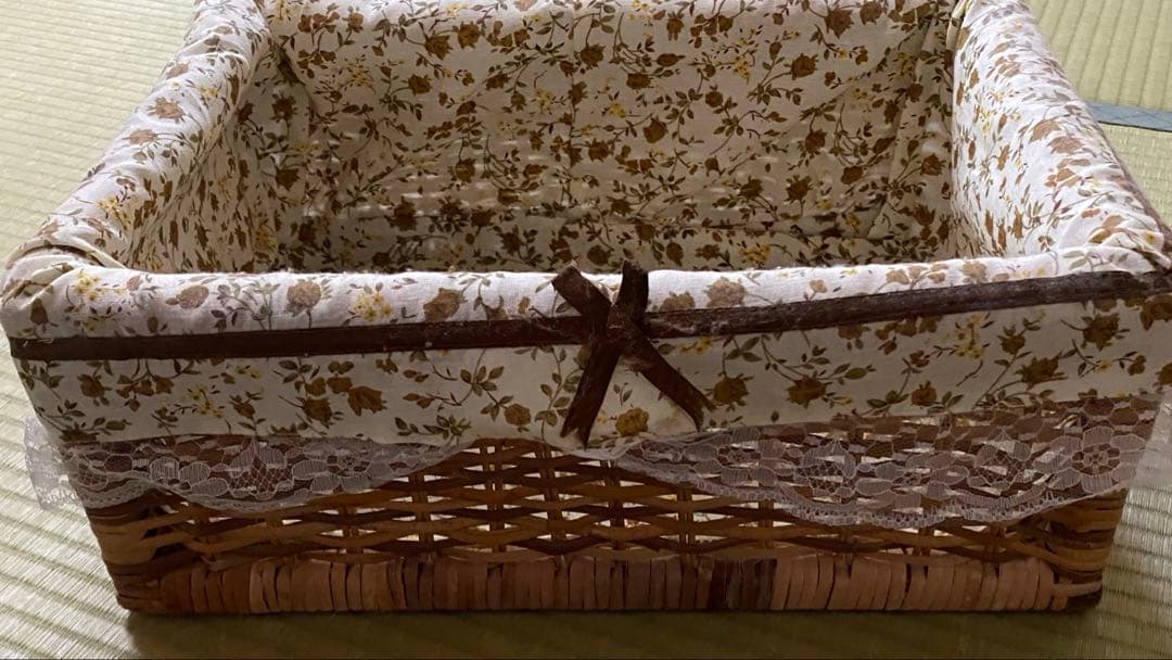 ラタン 4段収納ラック キャスター付き　中古