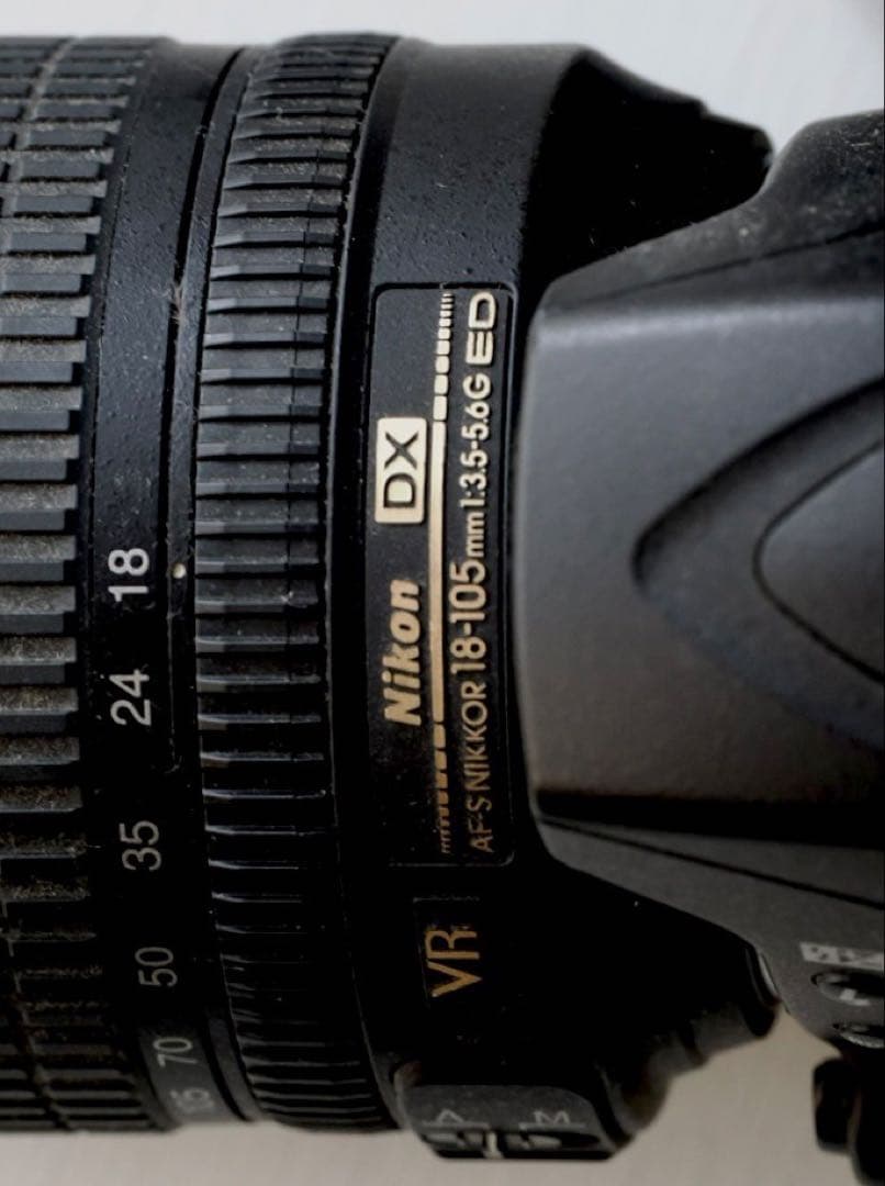 Nikon D90 デジタル一眼レフカメラ　レンズ付