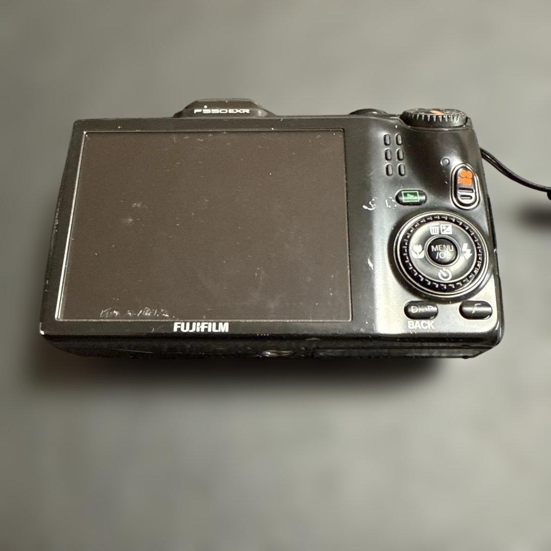 Fujifilm EXR 16メガピクセル