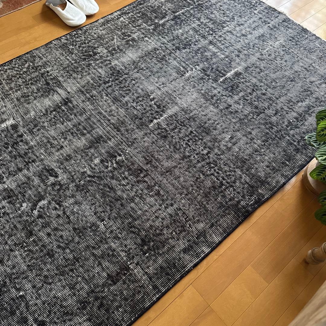 112×192 貴重ブラックオーバーダイ　擦れシャビー　トルコヴィンテージラグ