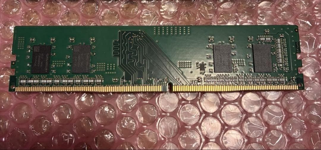 SKhynix 8GB DDR4 HMAA1GU6CJR6N デスクトップメモリ