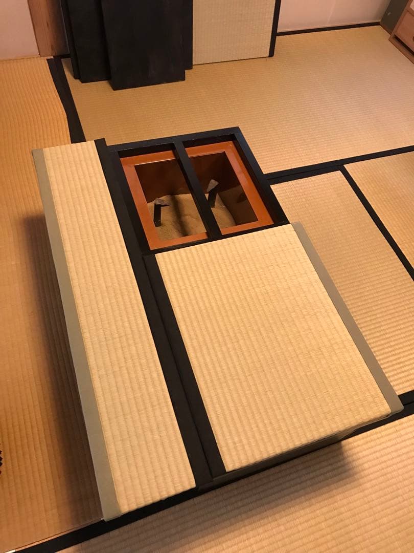 楽々茶棚　収納付き道具畳の台と炉壇ボックス、建水台と貴人畳の角の台の4点セット