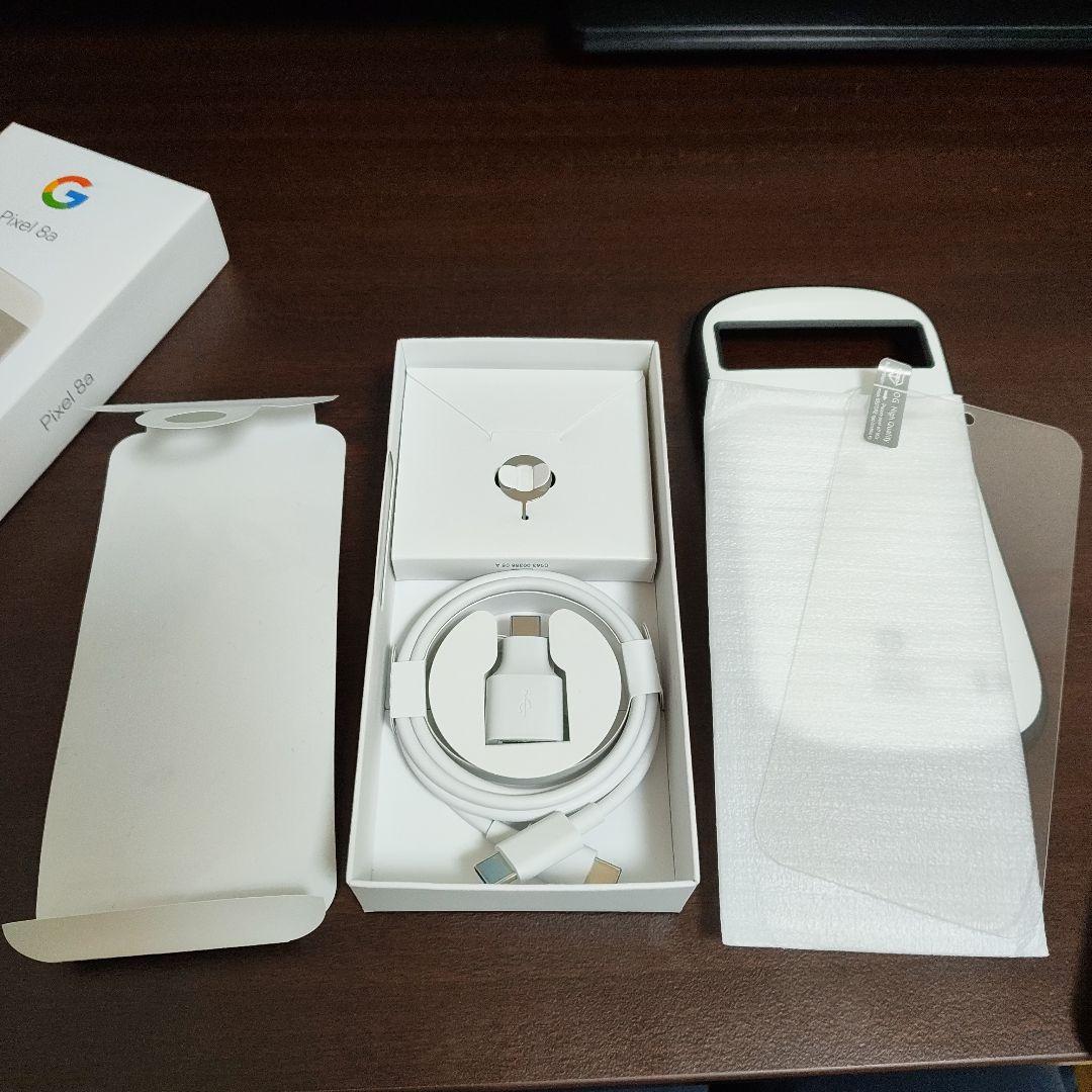 超美品　Google Pixel 8a ホワイト 本体　iFace　フィルム付き
