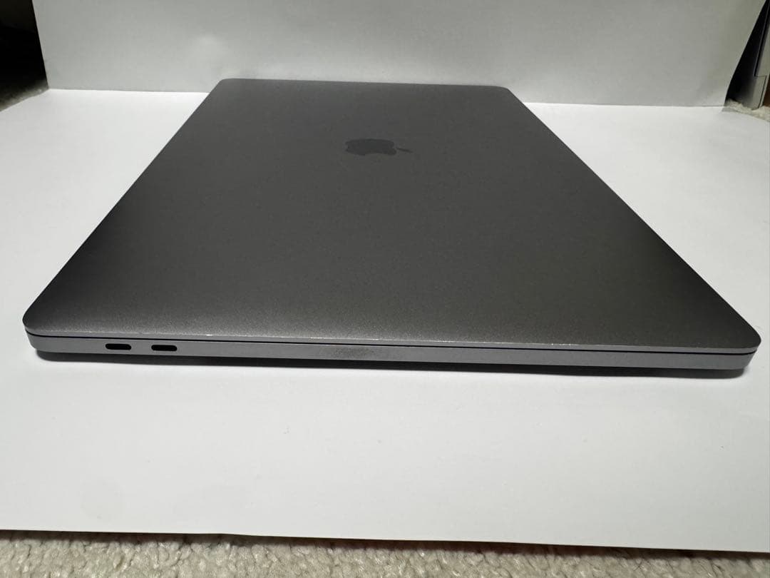 MacBook Pro 16インチ2019/Core i7/ 16/512GB