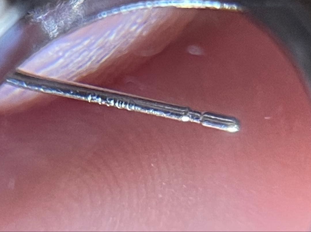 Pt900天然ダイヤモンドの片耳ピアス（5mm）