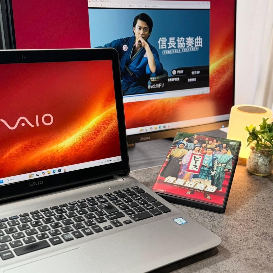 VAIOノートパソコンCore i7搭載 新品SSD 高速静音 Blu-ray
