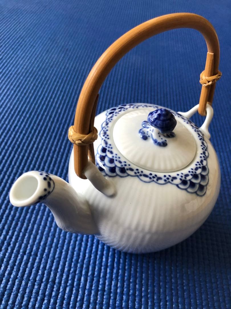 【未使用・箱付き】ロイヤルコペンハーゲン プリンセス 急須と湯呑みセット