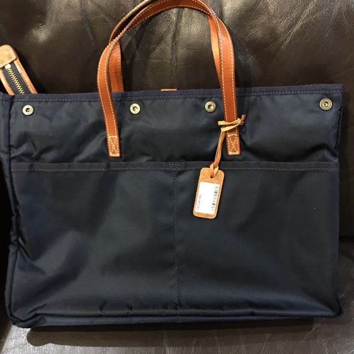 フェリージ　と　テストーニ