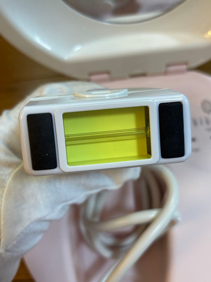 hikari 光エステ 家庭用脱毛器& スレンダートーン ベルトセット（中古）