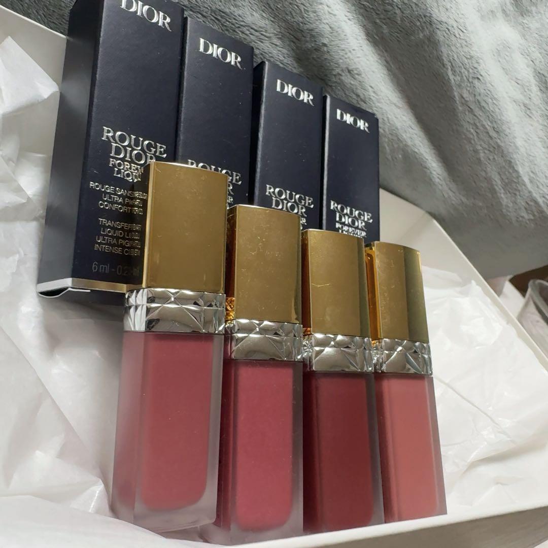 ディオールフォーエヴァーリキッドシークイン　843 100 323 353