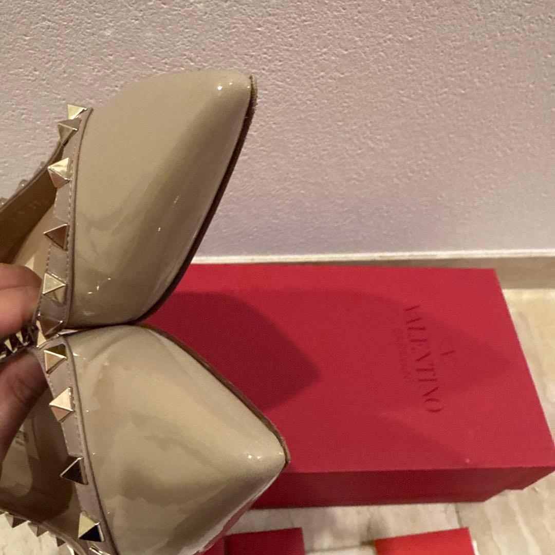 ヴァレンティノ　ロックスタッズ　エナメル　バレリーナ　フラットシューズ37ハーフ