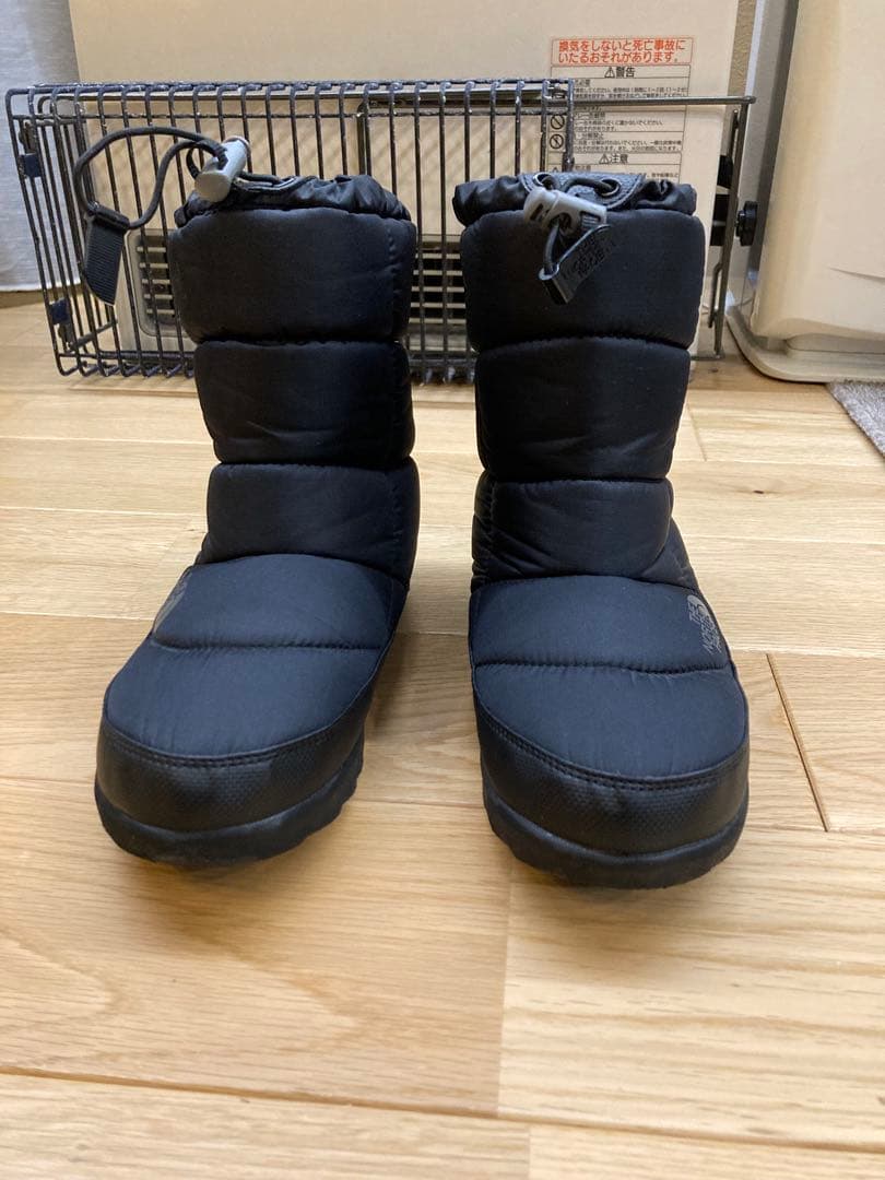 【着用回数少なめ】ノースフェイス　ヌプシ ブーツ　ウォータープルーフ　24cm