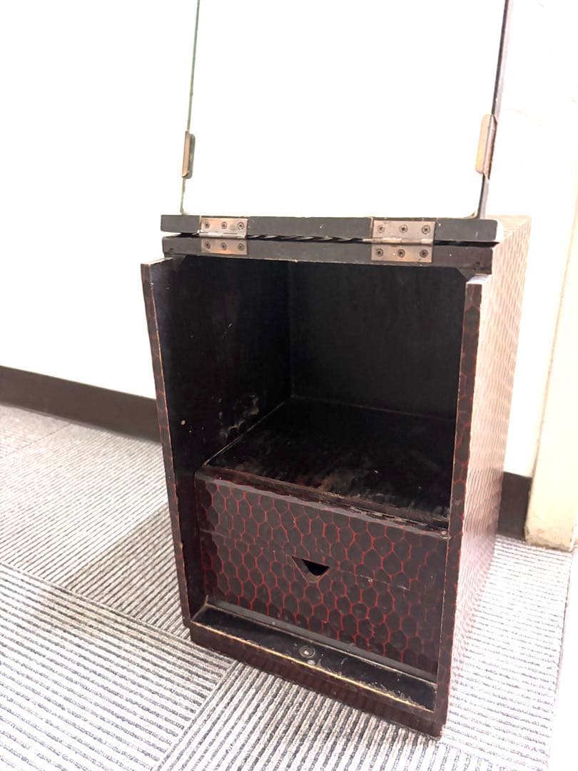半額　銀座松屋　骨董　鎌倉彫　鏡台仕掛けの飾り棚　小箪笥アンティーク