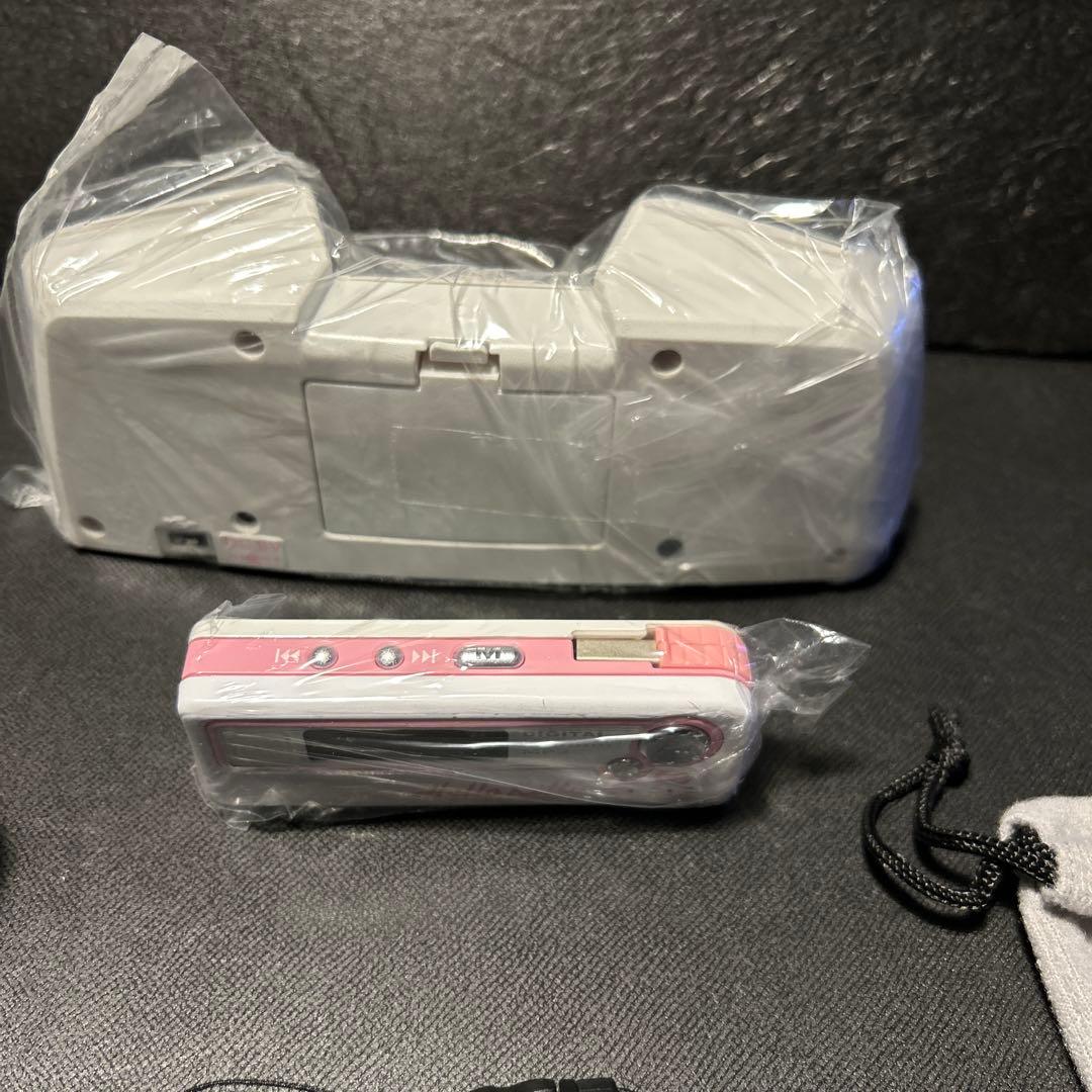 ハローキティ　スピーカー　スタンド