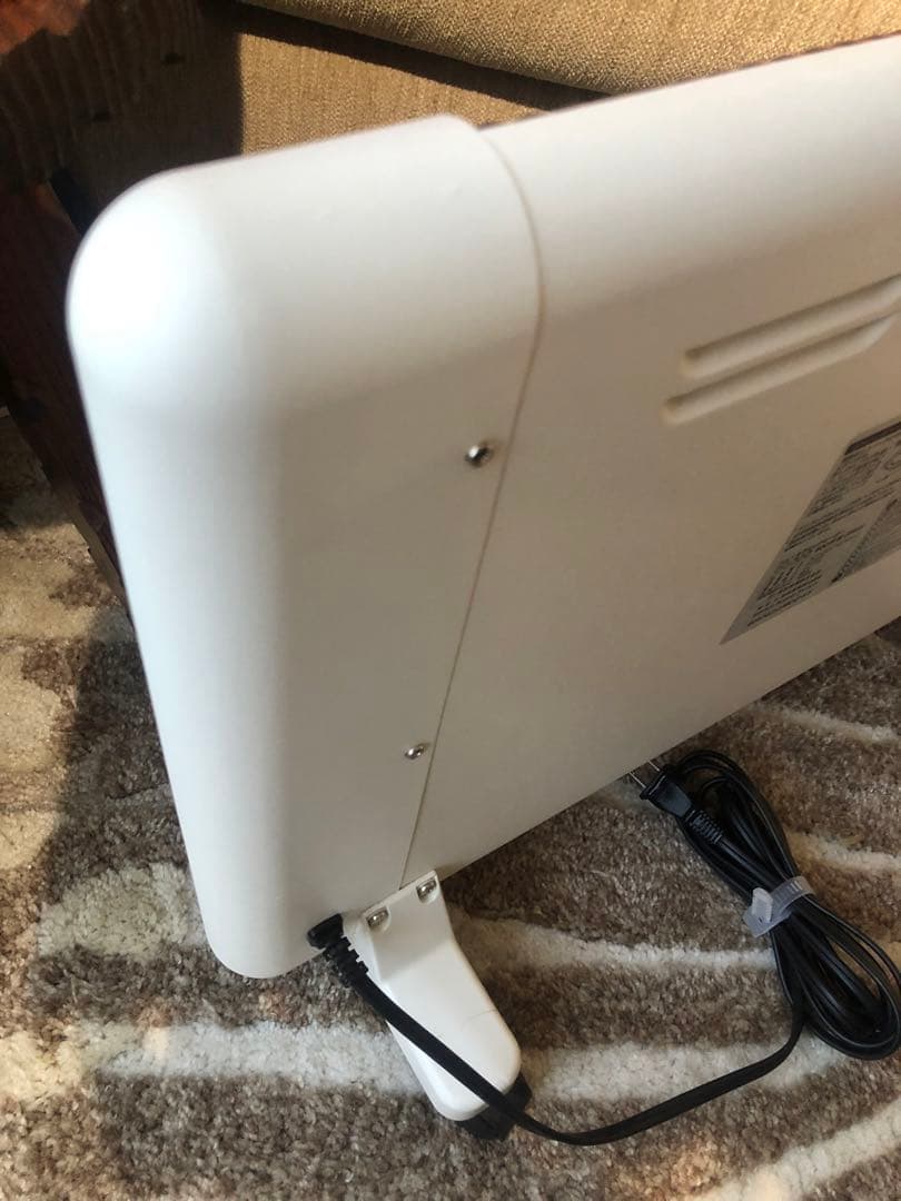 サンラメラ 遠赤外線セラミックパネルヒーター 600型　2022年製