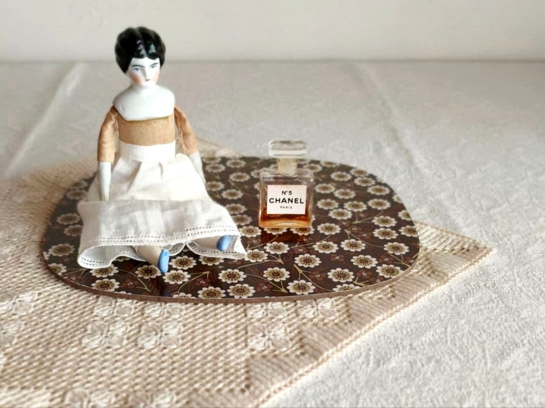 【まーちゃんさま】vintage tray ❀ ブラウン小花の クラシカルトレー