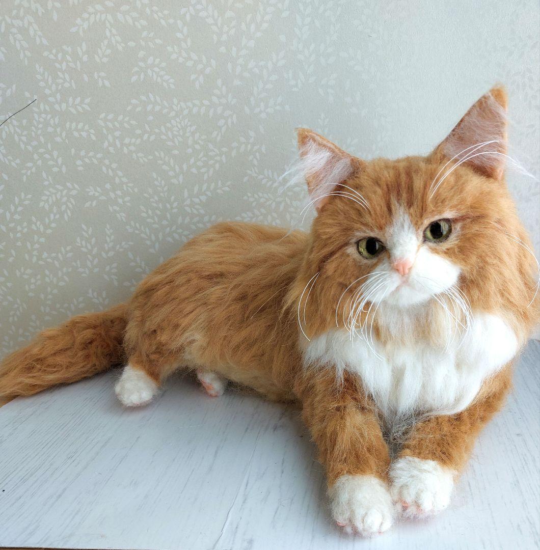 ユ*ナ様 羊毛フェルト　猫(ノルウェージャンフォレストキャット)