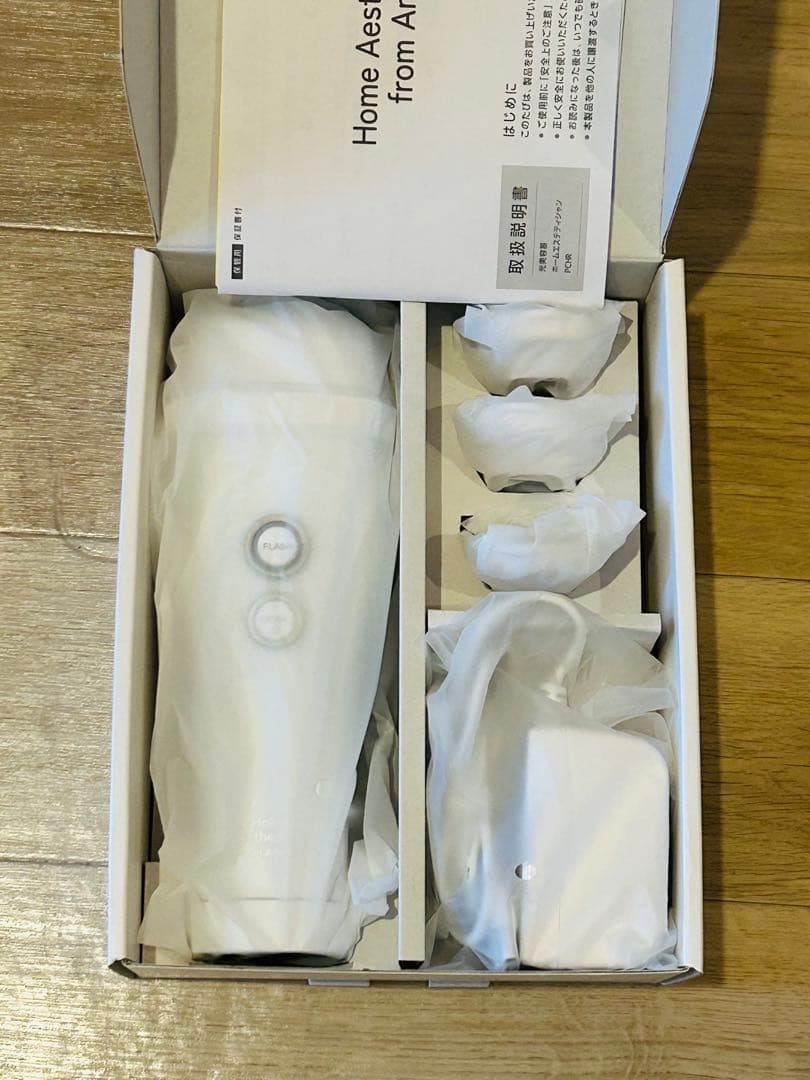 【美品】  Aesthetician 光美容器 美顔器