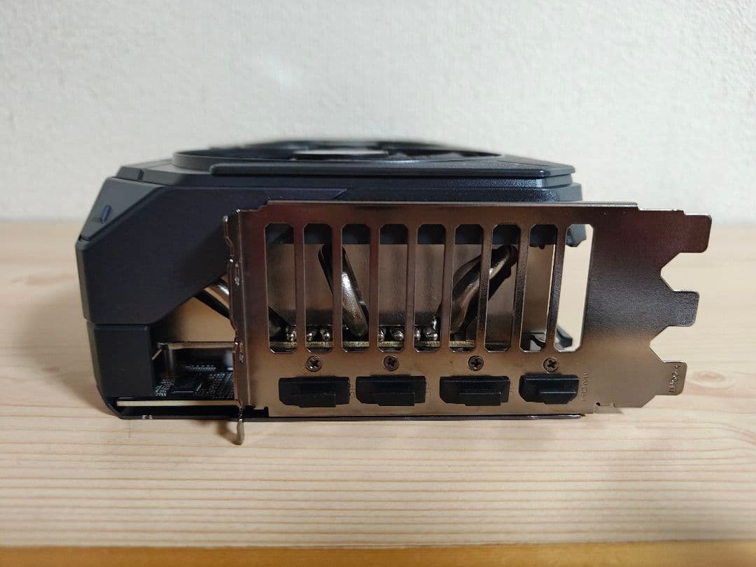 グラフィックボード・グラボ・ビデオカード GIGABYTE GeForce RTX 5090 32GB