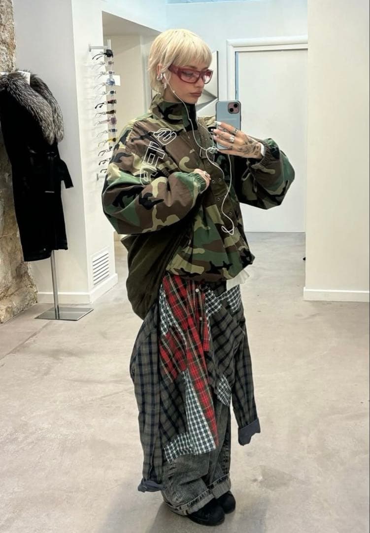 Spellout Embroidered Ripstop Track ジャケット