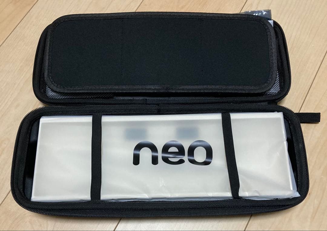 Qwertykeys Neo65、カスタムキーボード、自作キーボード