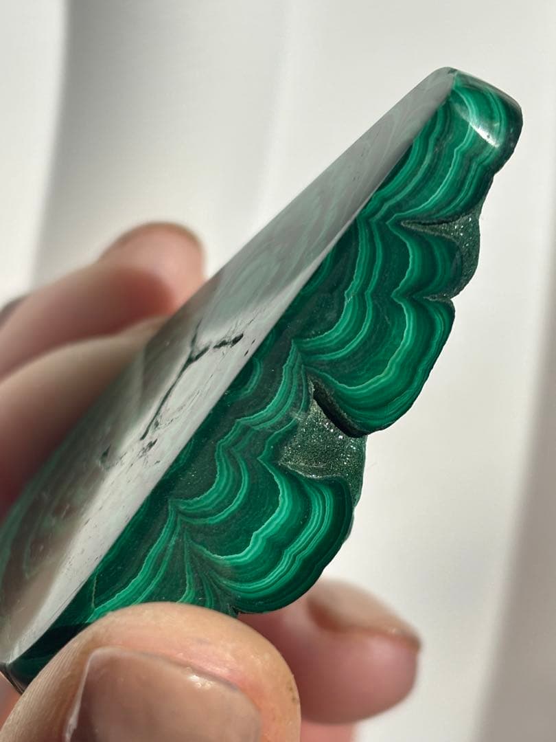 《デッドストック・高品質》極上バンディング＆ジオード　マラカイトスライス