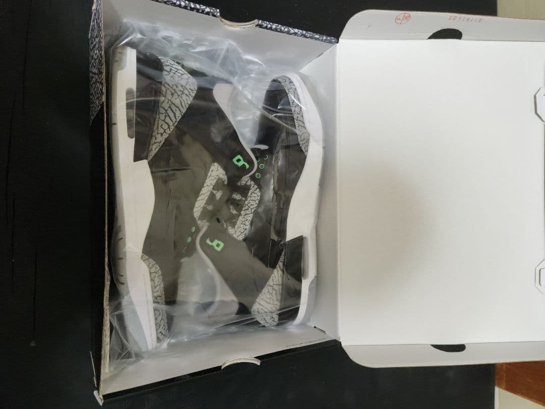 NIKE ナイキ エアジョーダン AIR JORDAN 3 green glow