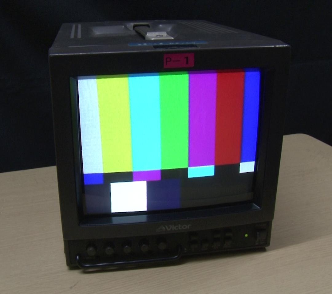 Victor TM-1000S型　ブラウン管　10inchモニター　　001