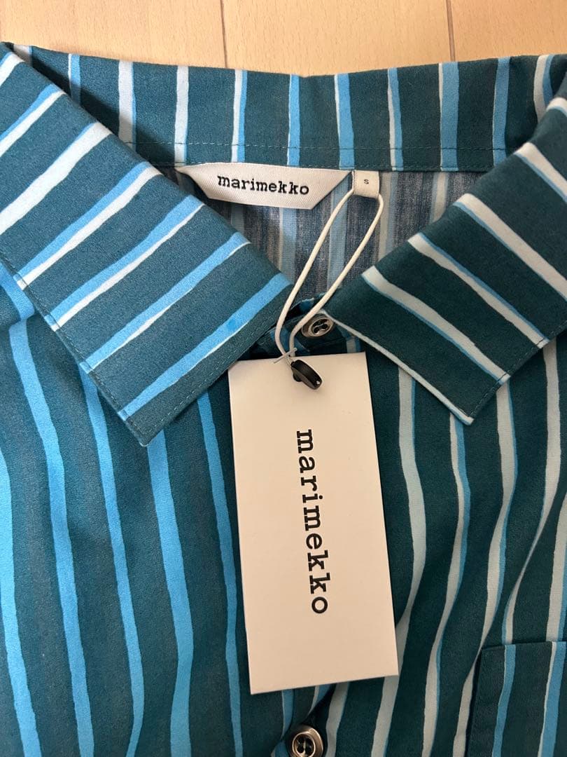 マリメッコ marimekko 長袖ストライプシャツ