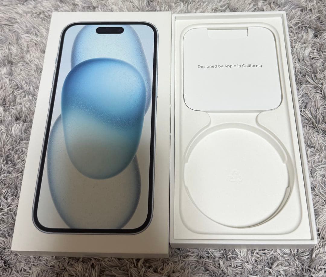 【美品】iPhone 15 256GB ブルー　SIMフリー