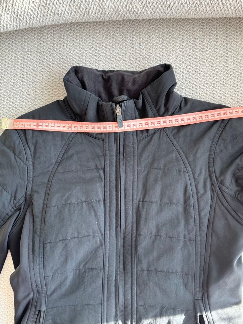 Lululemon レディースランニングジャケットS size ブラック