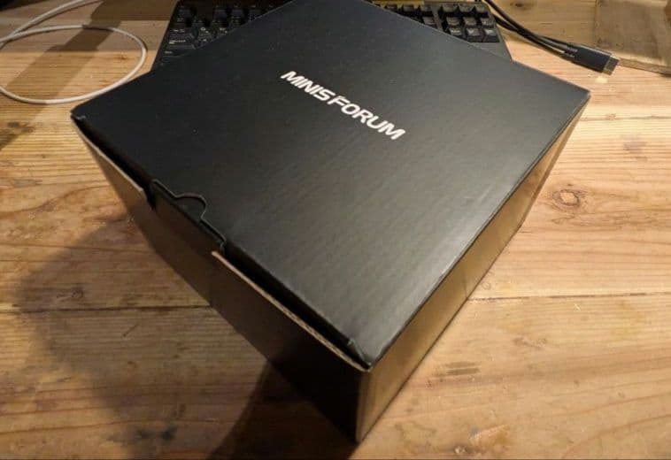 整備済み MINISFORUM UN100L 16GBRAM 512GB SSD