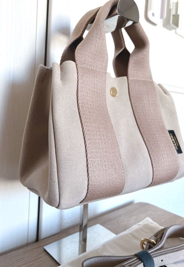 きっちゃん⭐︎VIOLAd'ORO GINO スエードトートバッグS