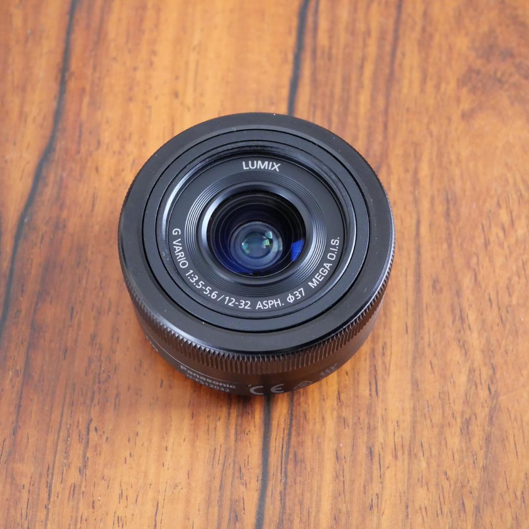 LUMIX 12-32mm F3.5-5.6 ズームレンズ　ブラック