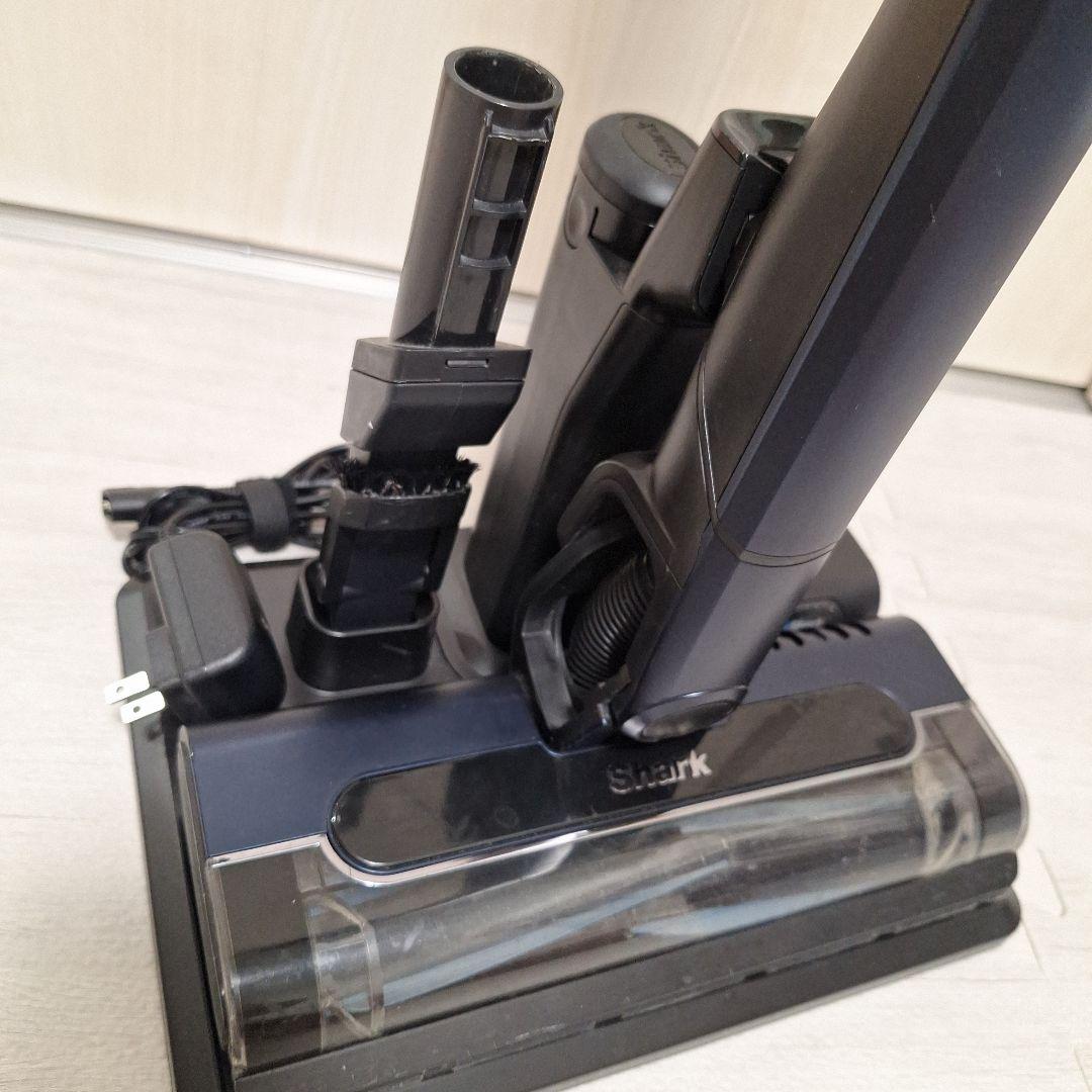 早い者勝ち☆シャーク コードレス クリーナーCS401JRB予備バッテリー付