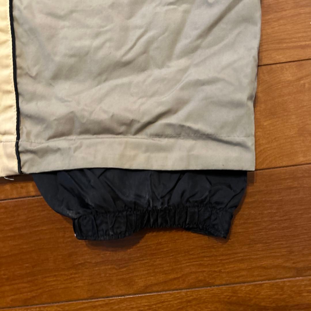 スノーボード　ウェア上下　NIKE SKECHERS バック付き